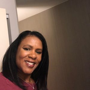 Meet your Posher, Adilah